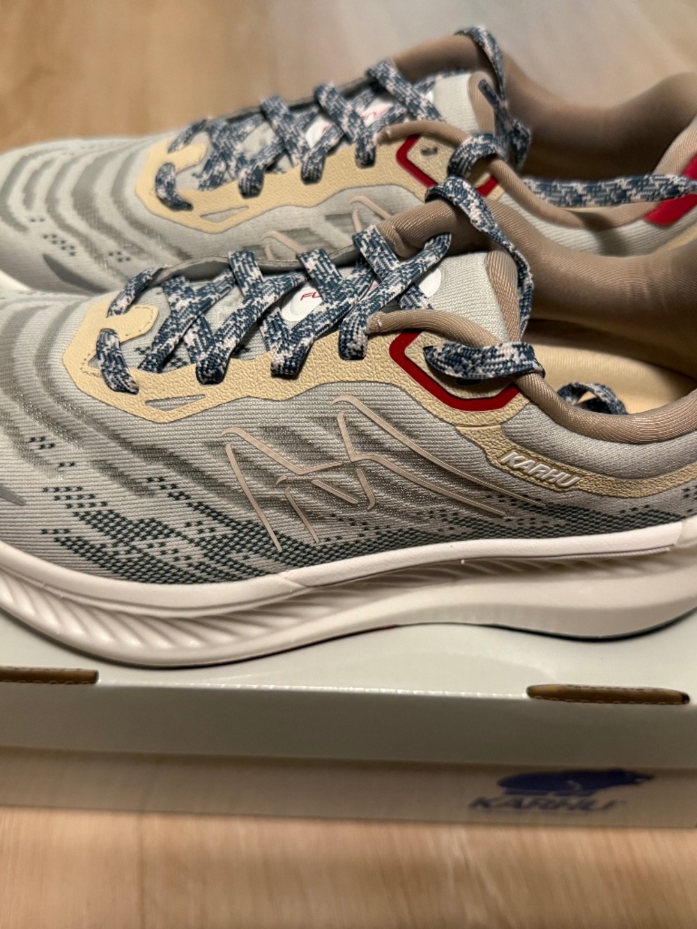 Karhu women’s running shoes, size 7.5